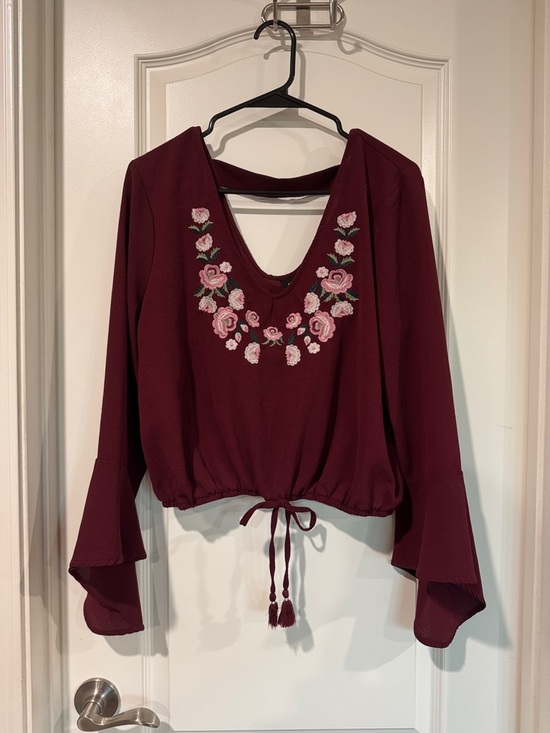 Rue21 Tops - Rue21 Burgundy Embroidered V-Neck Tie-Front Blouse / AA20